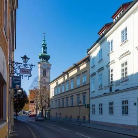 Apartament For Couples *